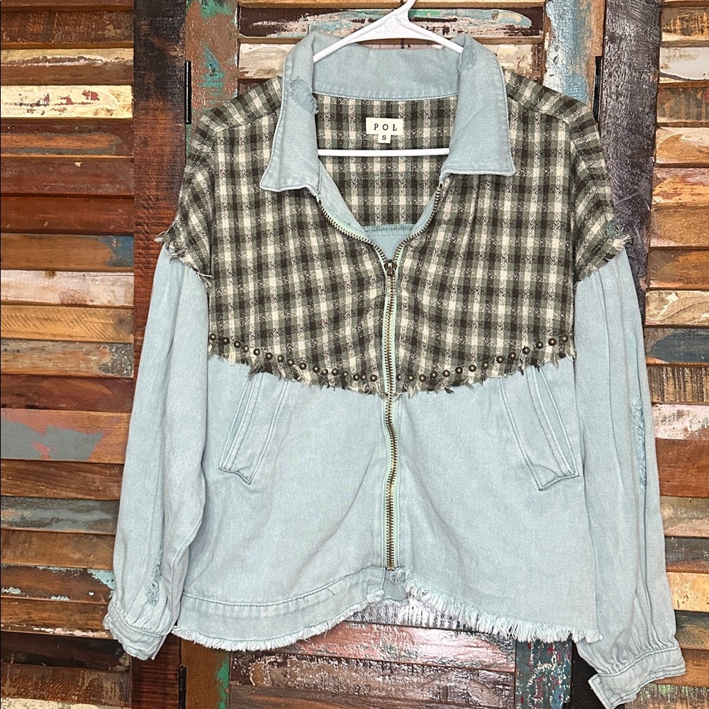 POL Light Blue Denim Jacket with Black Gray Plaid Yoke - Picture 2 of 4